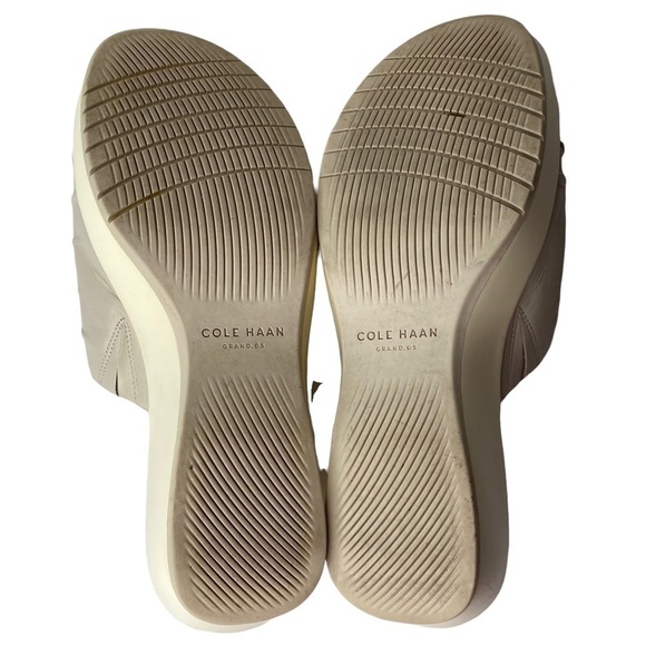 Cole Haan Women's Aubree Grand Ruched Slide Sandal. Size 8 1/2 - Picture 8 of 8